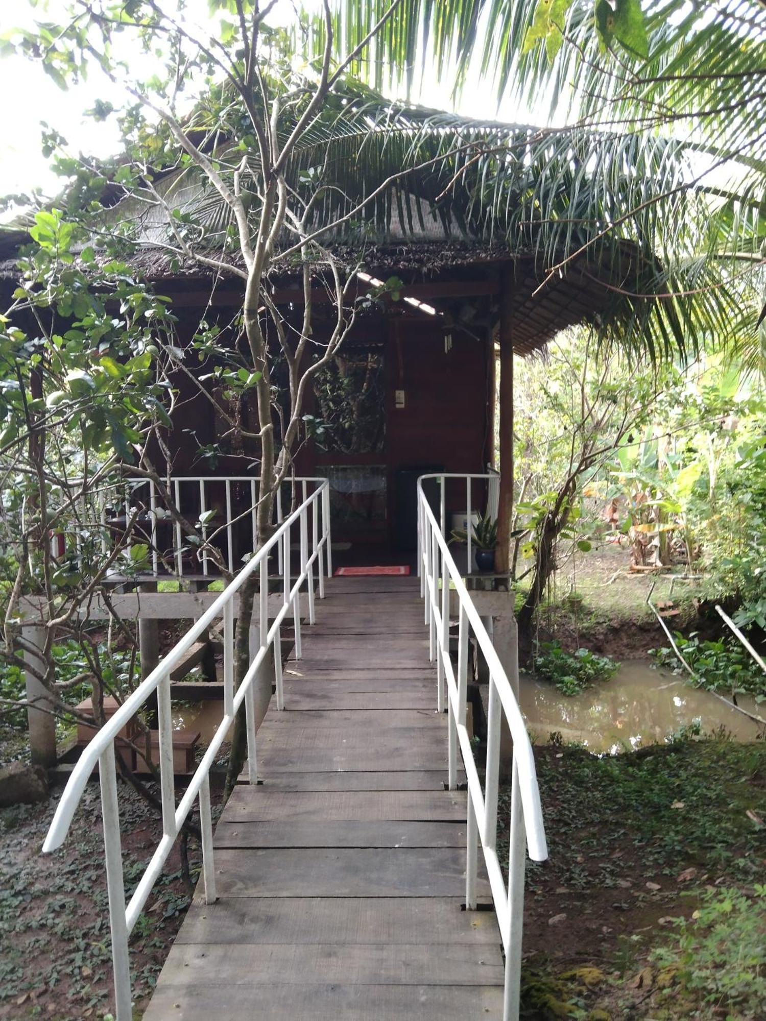 Quoc Phuong Riverside Homestay Ben Tre Eksteriør bilde