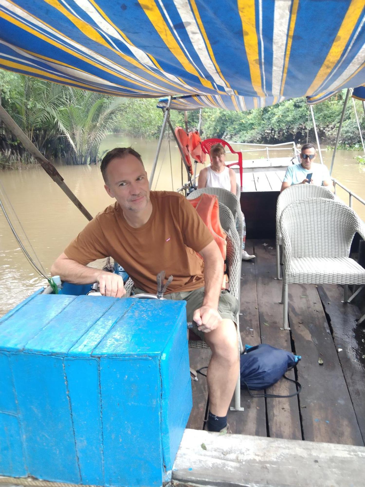 Quoc Phuong Riverside Homestay Ben Tre Eksteriør bilde