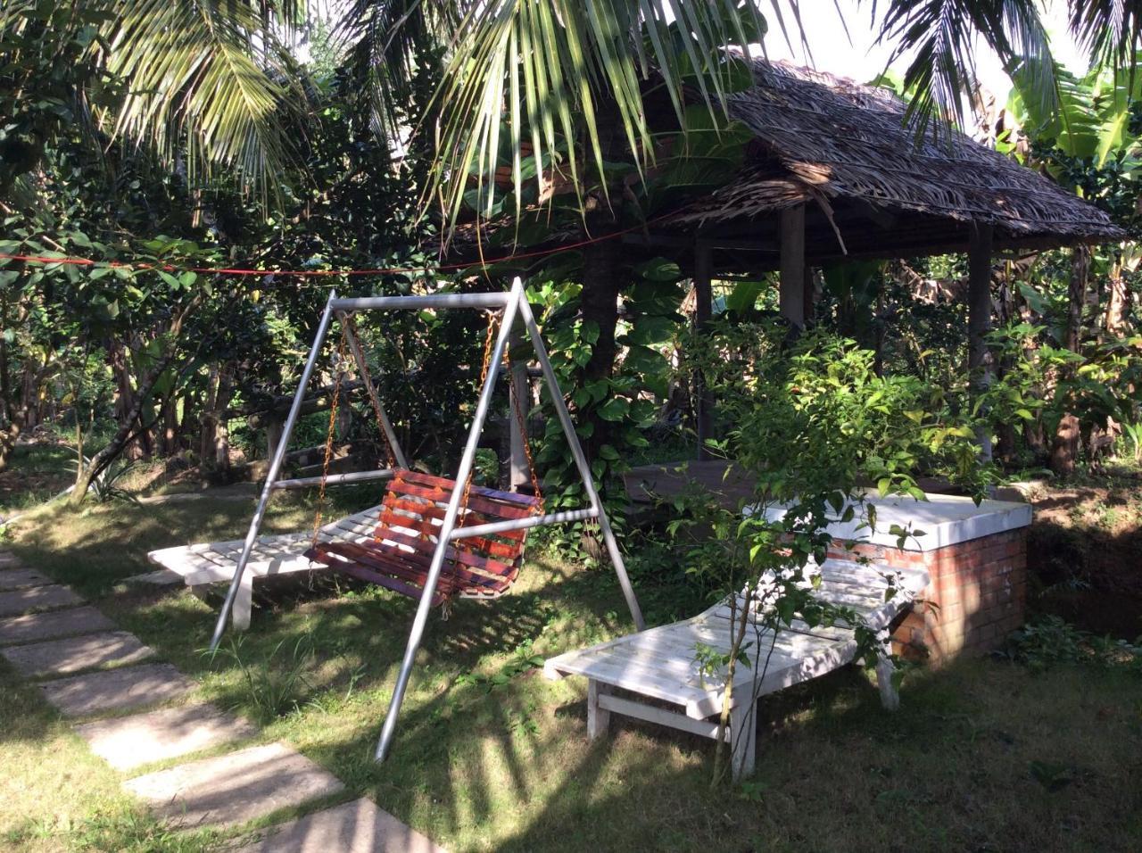 Quoc Phuong Riverside Homestay Ben Tre Eksteriør bilde