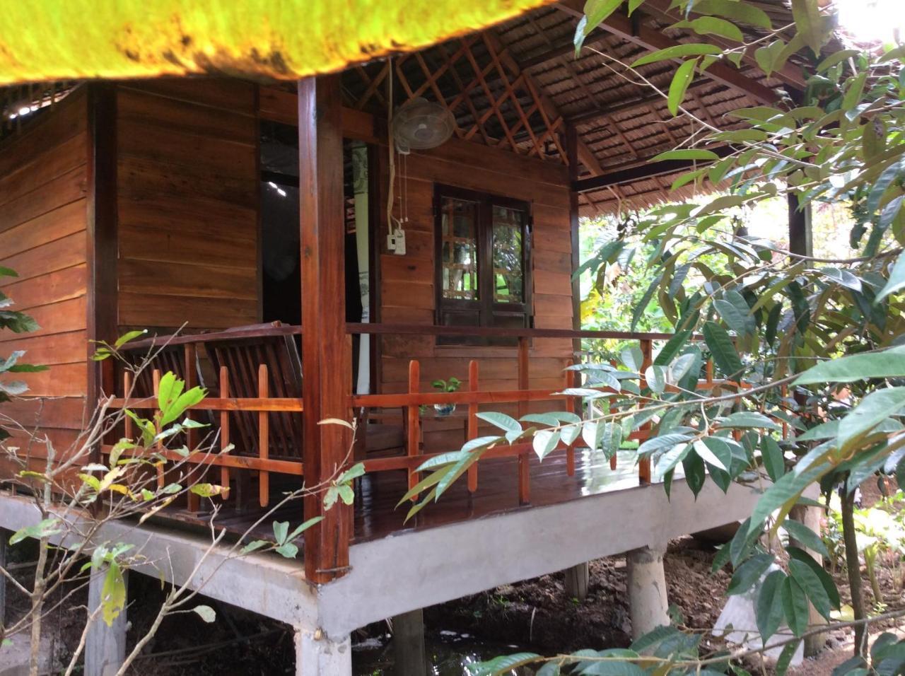 Quoc Phuong Riverside Homestay Ben Tre Eksteriør bilde