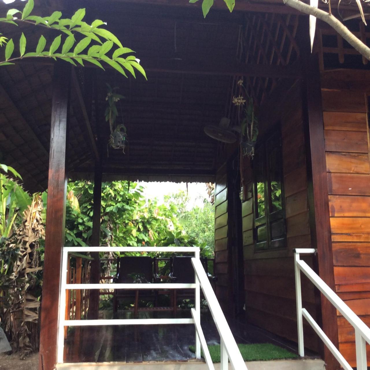 Quoc Phuong Riverside Homestay Ben Tre Eksteriør bilde