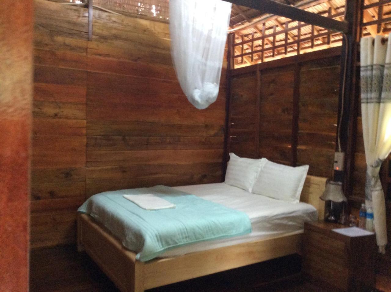 Quoc Phuong Riverside Homestay Ben Tre Eksteriør bilde